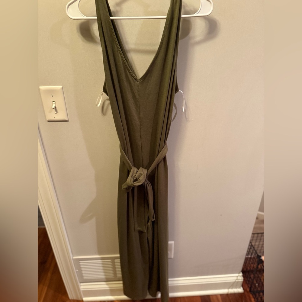 Elegant Olive Green Jumpsuit